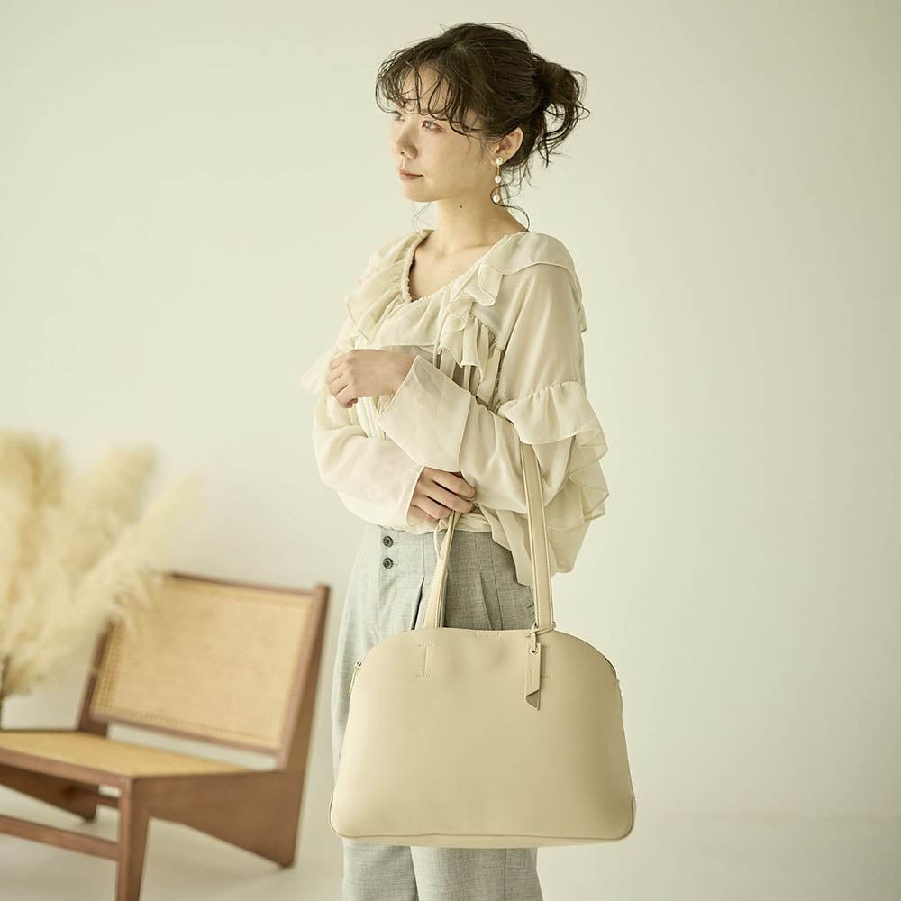 Soft Light Weight Tote Ivory 3065