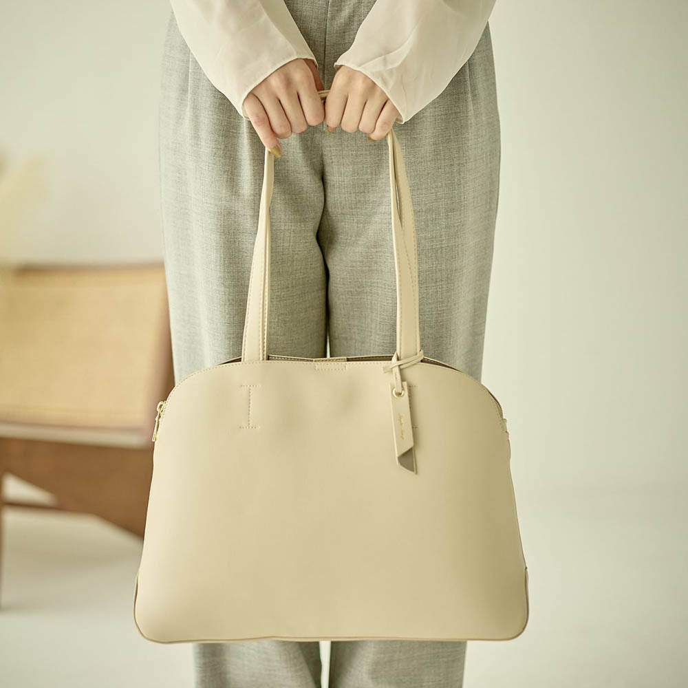 Soft Light Weight Tote Ivory 3065