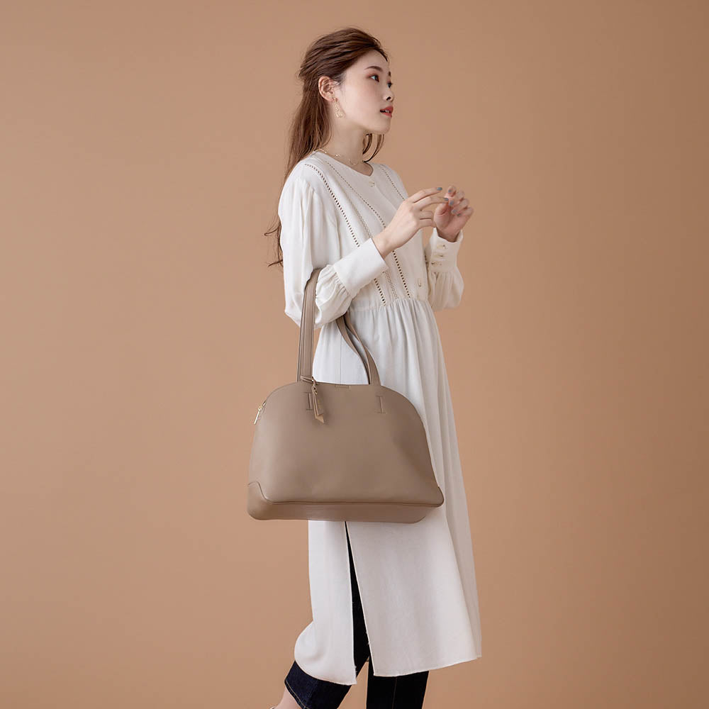 Soft Light Weight Tote Beige 3065